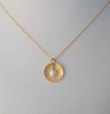 Help with bridesmaid necklaces/gifts