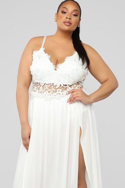 Plus Size Engagement Shoot Dress? 4