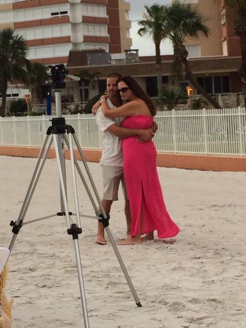 We're finally BAM!!!! with non-pro pics from our beach wedding! :) (Pic heavy!)