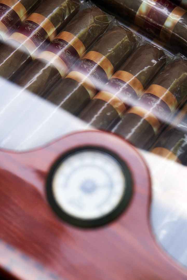 Who was surprised on their wedding decorations? - 10