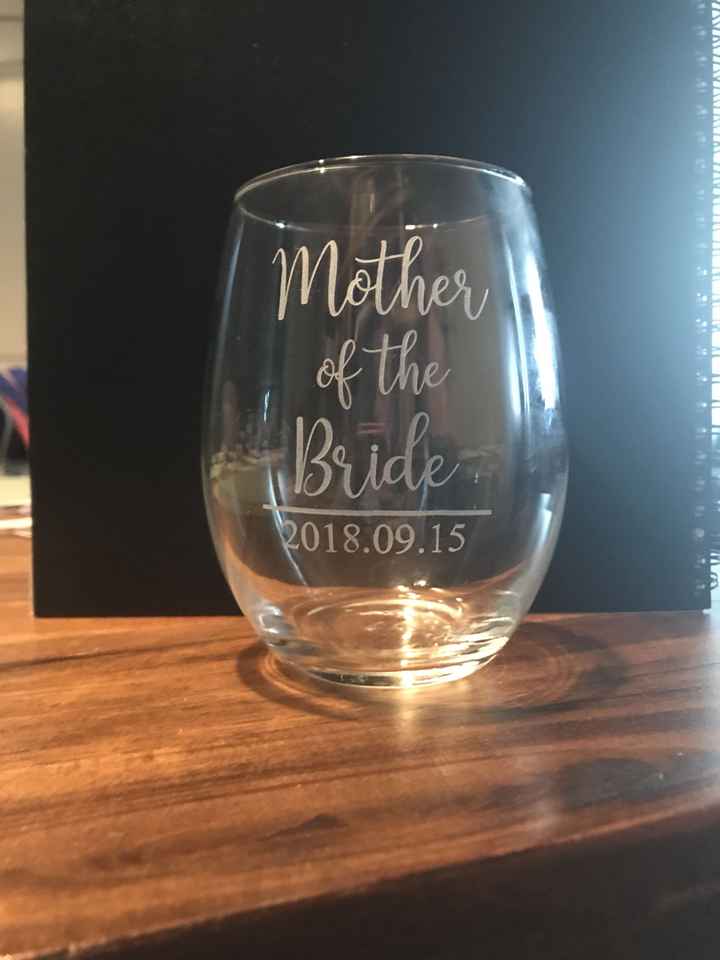 Etsy order mixup leads to a wine glass i don’t need... - 1