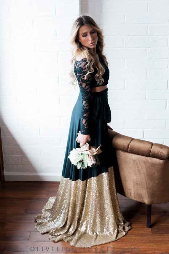 Styling Help with Difficult Skirt