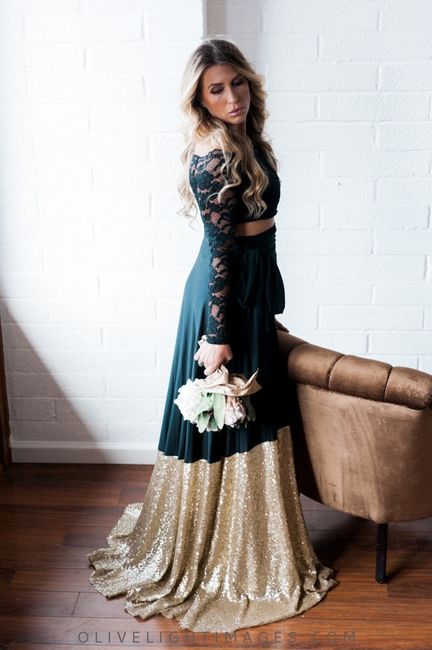 Styling Help with Difficult Skirt