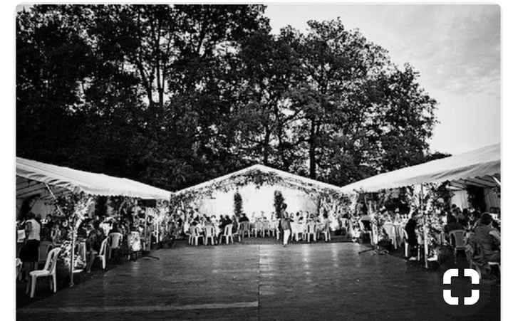 Rectangular vs Round tables? - 1