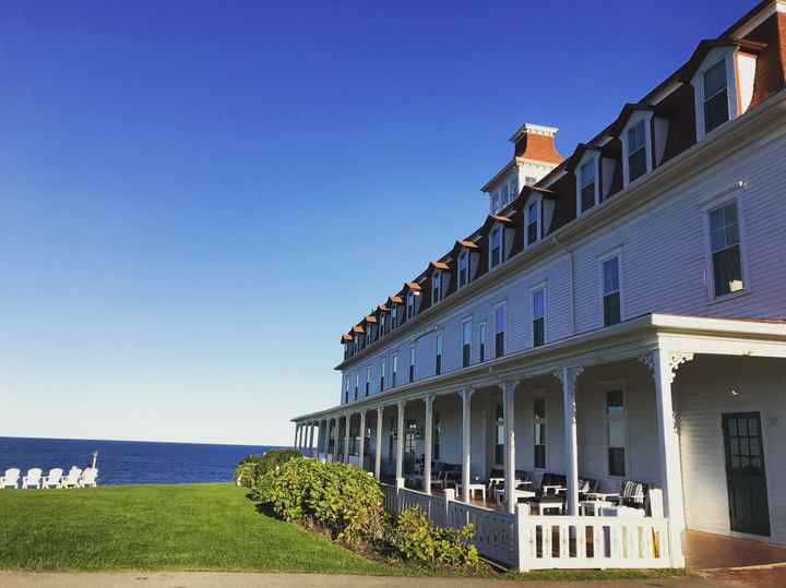 BAM!!!!!!!!!!!!! Hurricane Matthew be damned, we still got married!