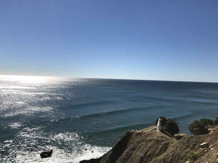 BAM!!!!!!!!!!!!! Hurricane Matthew be damned, we still got married!