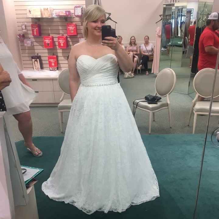 I Need Wedding Dress Fashion Advice!