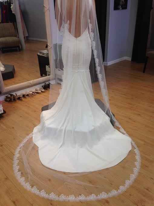 help me pick a veil! (pics included!)