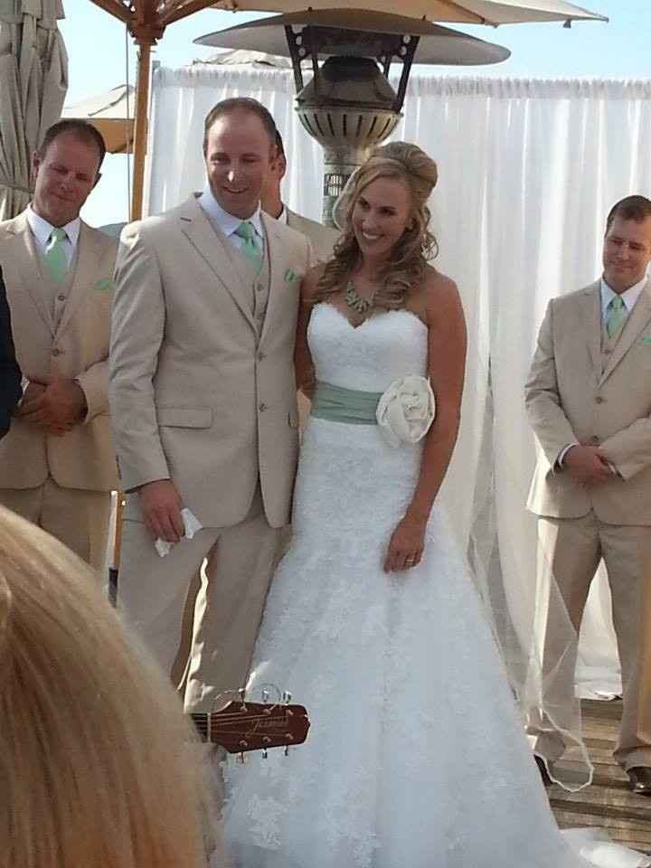 wearing a sash with ur dress? lemme see! need ideas