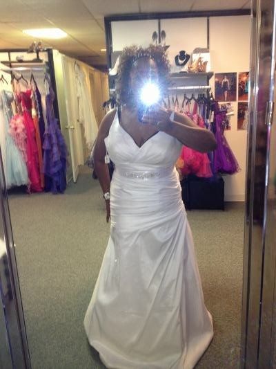 show me your Wedding dresses!!!!