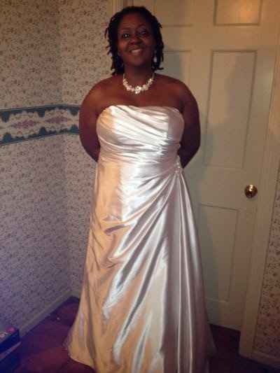 Show Me Your Dress & Ring! All In One Post! :)