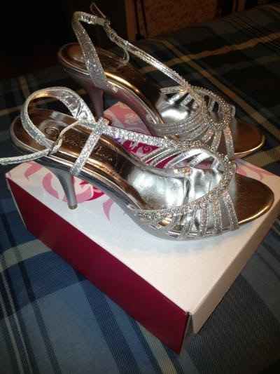 Show me your wedding shoes!!!!