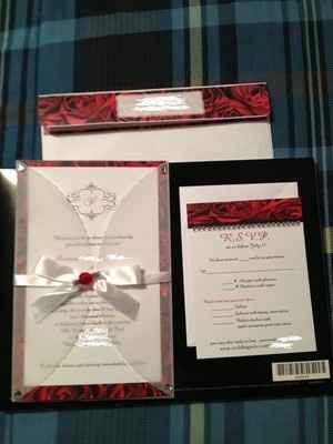 I need help ladies...Invitations