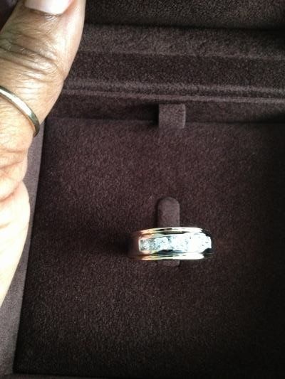 should the rings match?