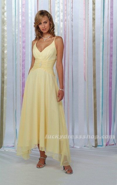 Show off your bridesmaid dresses!!