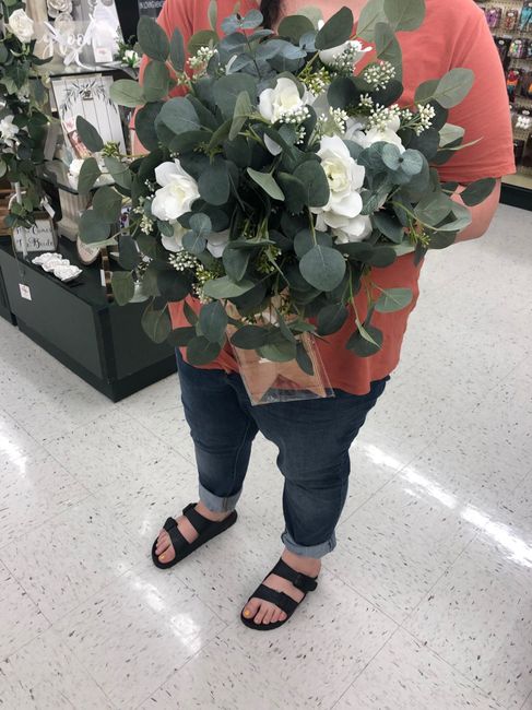 Fake Flowers for brides and bridesmaids ???? - 1