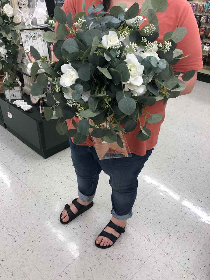 Fake Flowers for brides and bridesmaids ???? - 1