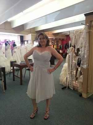 I need more dress porn in my life...
