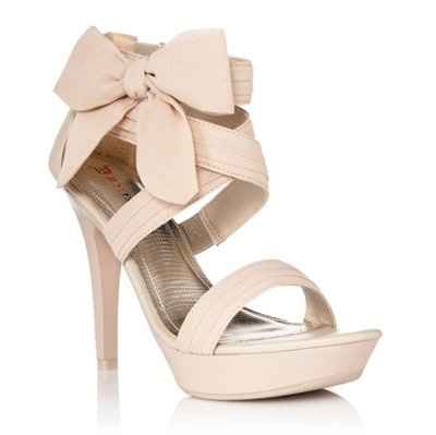 Shoe Fanatic....Can I see yours :)