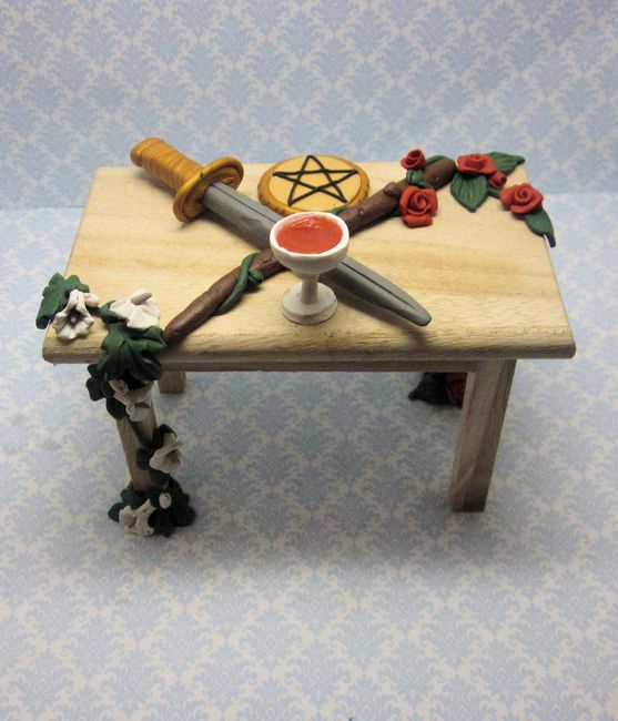 Show us your cake toppers!!