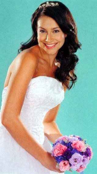 Hair/Makeup.. still not sure *ETA Pictures*