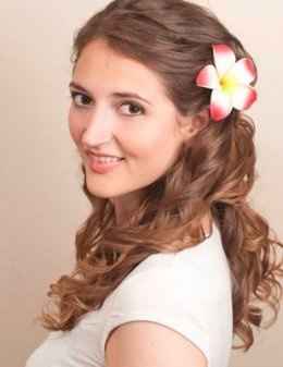 Hair/Makeup.. still not sure *ETA Pictures*