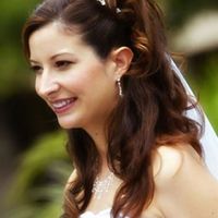 Hair/Makeup.. still not sure *ETA Pictures*