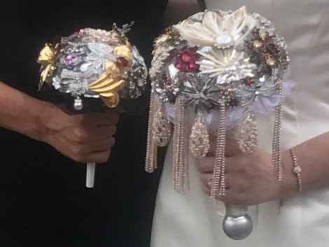 Brooch bouquets (where I've purchased my brooches)