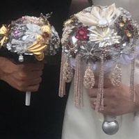 Brooch bouquets (where I've purchased my brooches)