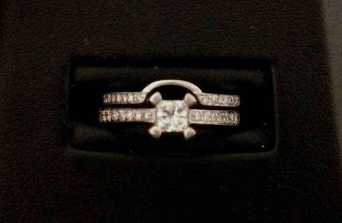 Accessory color dilemma