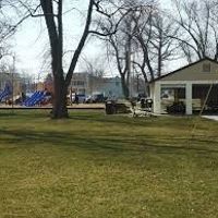 HELP WITH WEDDING DECORATIONS!!!