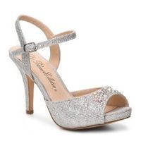 Show me your shoes ladies