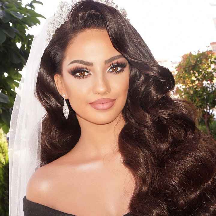 What kind of Hair and Makeup do you want for your wedding? - 1