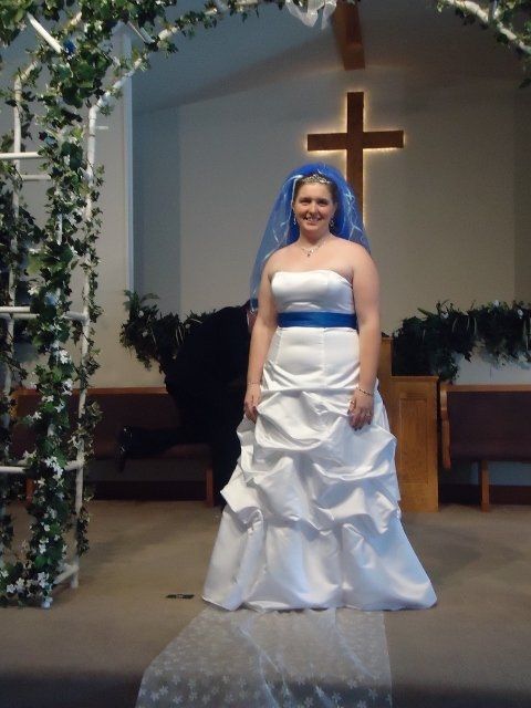 what does your wedding dress look like?!?!?