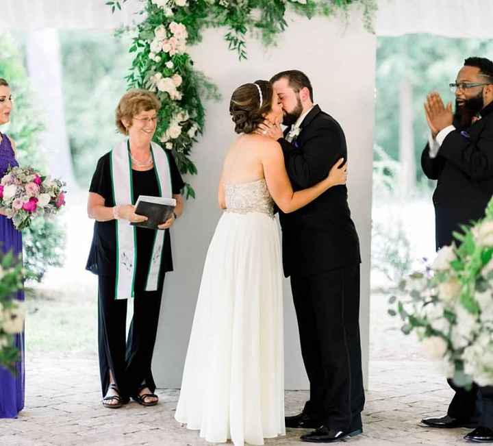 First kiss as husband and wife - 1