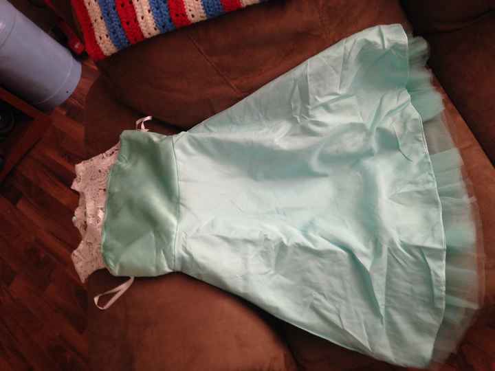 Ebay purchase- flower girl dress FAIL- UPDATED IT WASN'T A FAIL.. I WAS DUMB! LOL