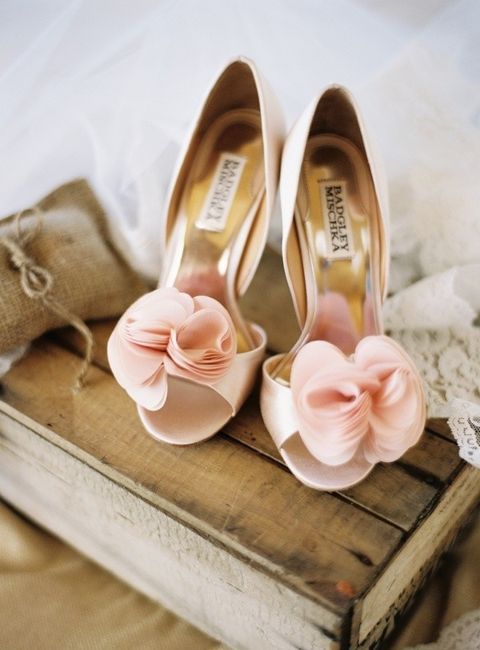 Show me your shoes.. Please!
