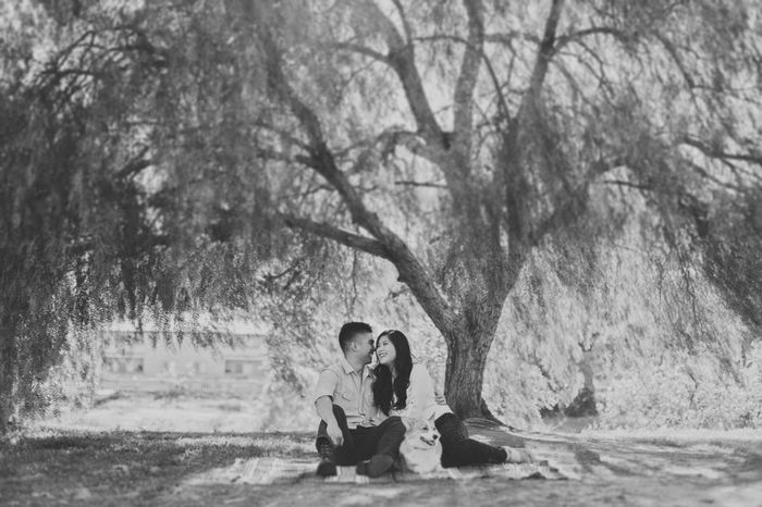 Show me your favorite Engagement Pictures!