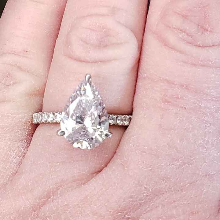 Brides of 2022! Show us your ring! - 1