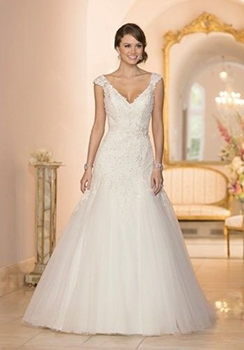 Wedding dress thoughts long or short sleeve?!!