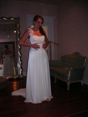 CHECK: Final wedding dress Trial :)