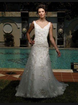 Non-Strapeless Wedding Dress Brides?