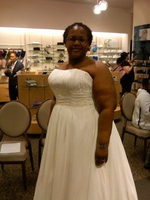 tried on my dress...and now I dont know....