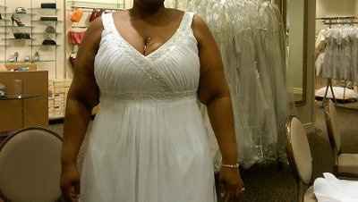 Dai & Sha Go To David's Bridal (pics)