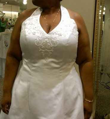 Dai & Sha Go To David's Bridal (pics)