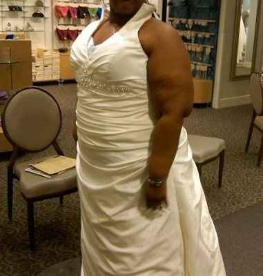 Dai & Sha Go To David's Bridal (pics)