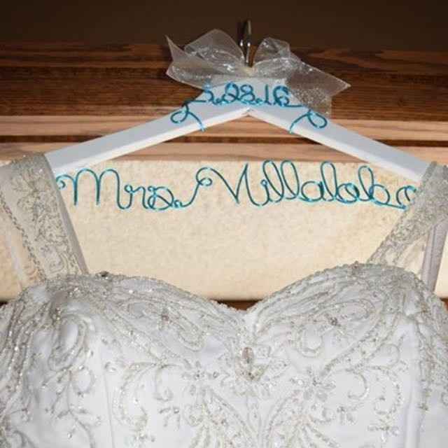 Show Me Your....Bridal or Bridal Party Hangers!