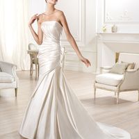 Spin off: describe your dress in three words AND include a picture!