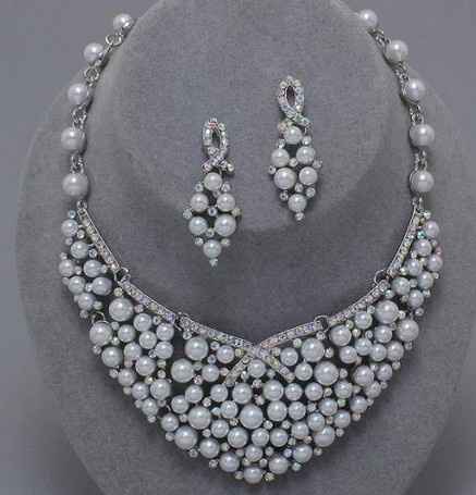 Jewelry ideas? (pics)