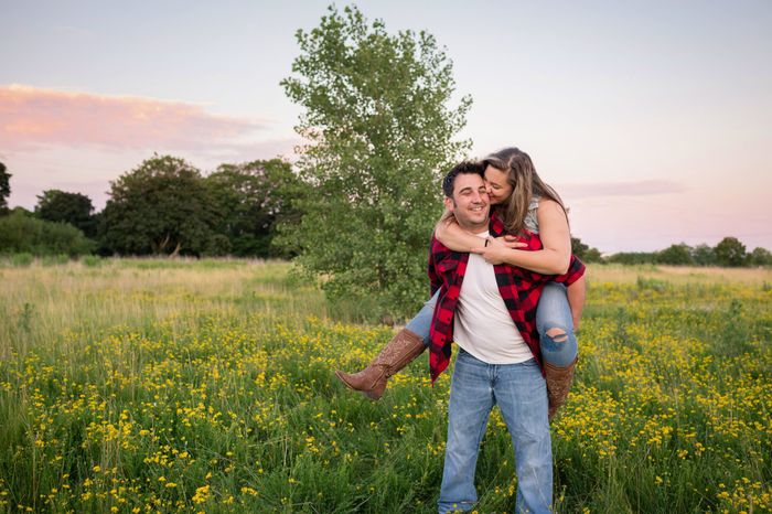 Share your engagement photos . I'm super happy with mine
